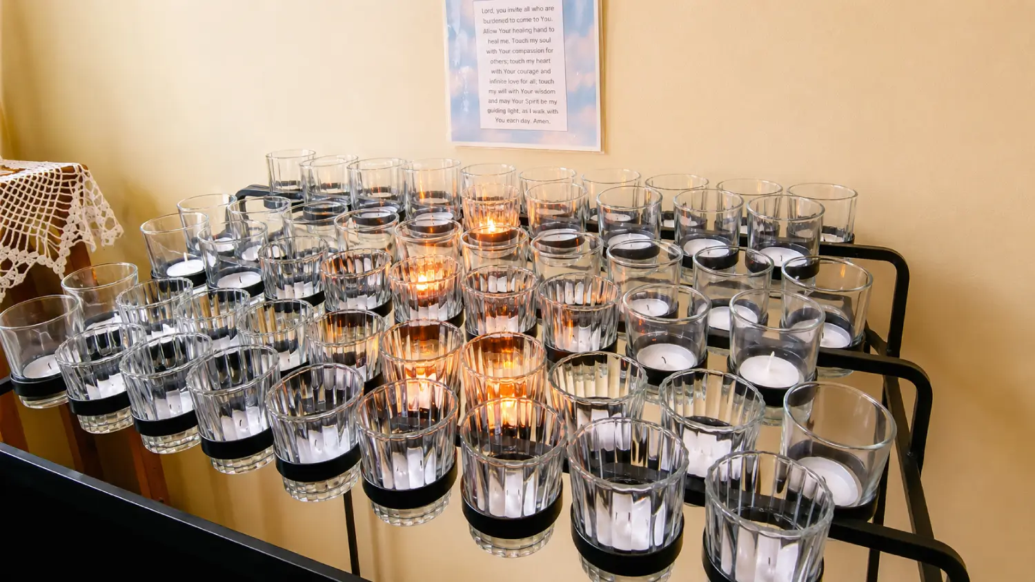 Img_Candles_prayingarea_1500x844